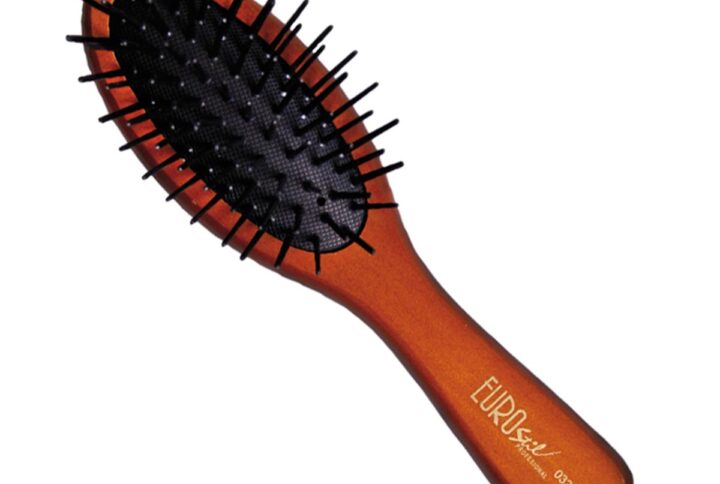 Eurostil Fuelle Oval Pua Plastico Cepillo Pequeño 1un